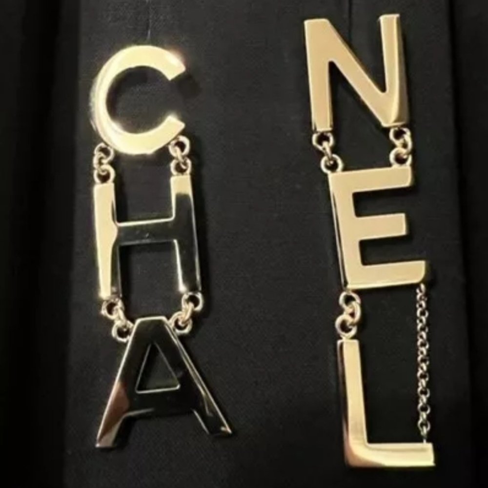 Chanel CHA-NEL Dangle Earrings